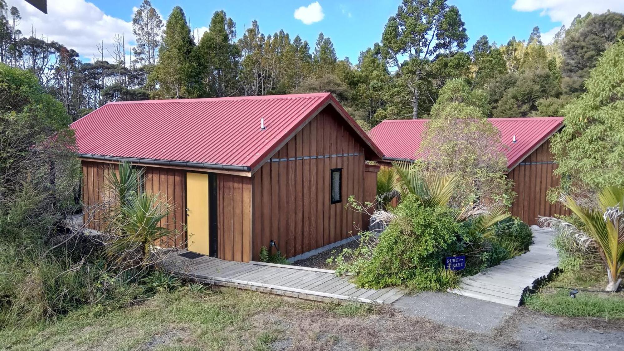 Gasthaus The Hideout Mangawhai Exterior foto